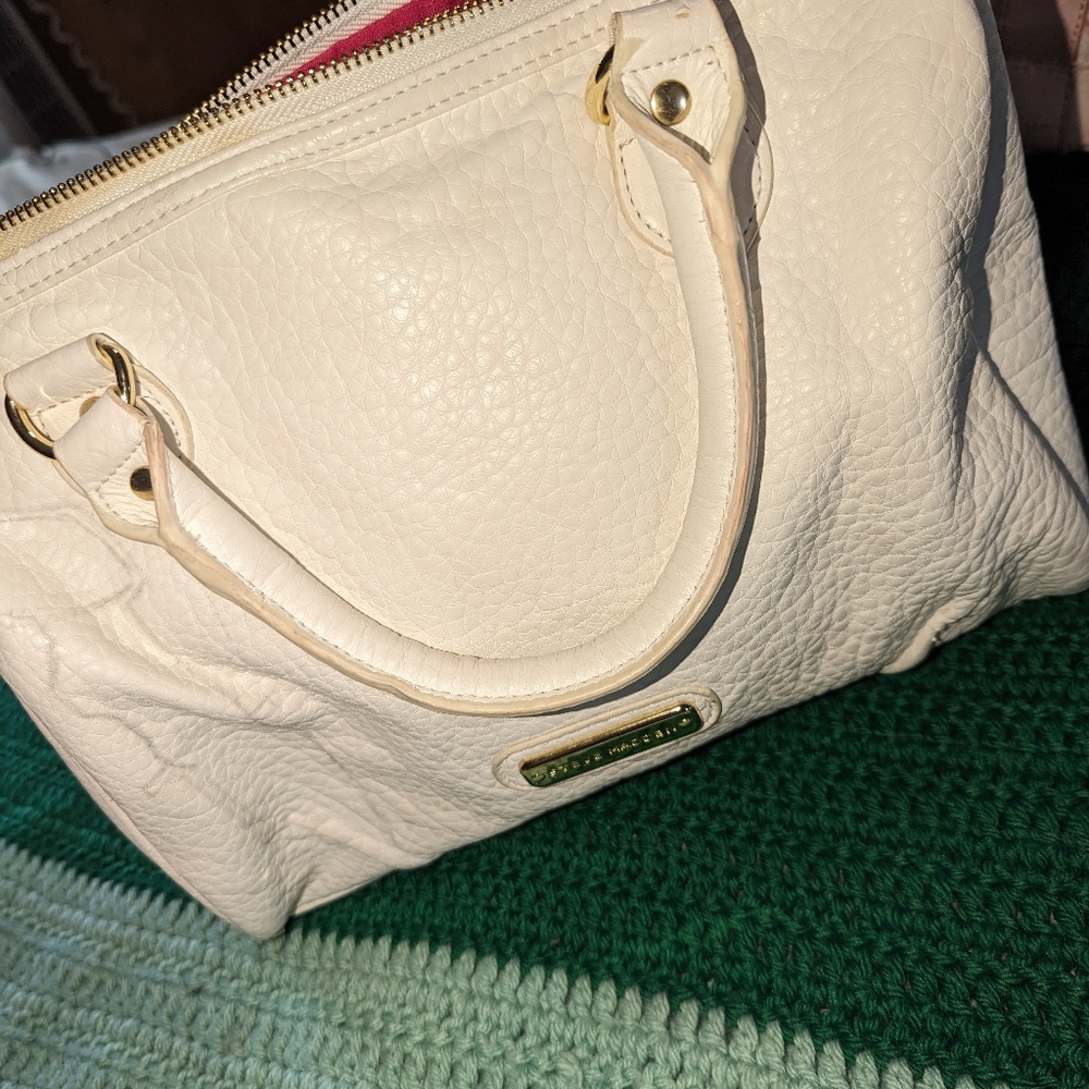 Purse - Picture 2 of 2